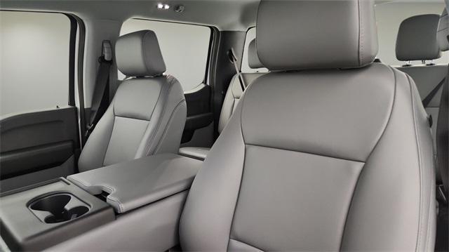 new 2025 Ford F-250 car, priced at $53,962