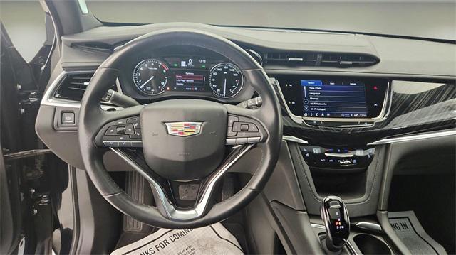 used 2023 Cadillac XT6 car, priced at $32,290