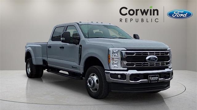 new 2025 Ford F-350 car, priced at $73,945