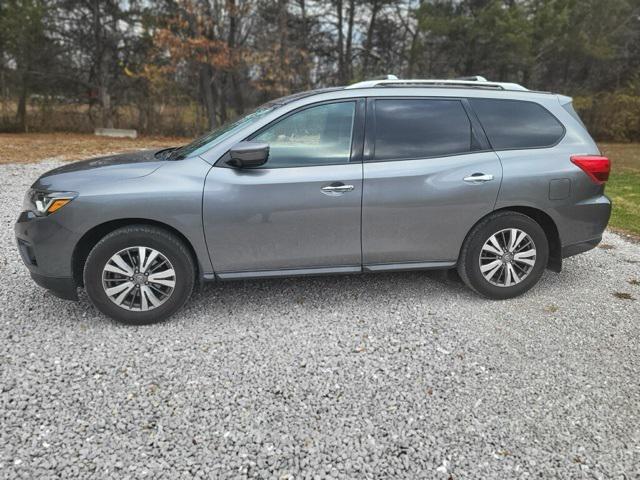 used 2020 Nissan Pathfinder car, priced at $16,890