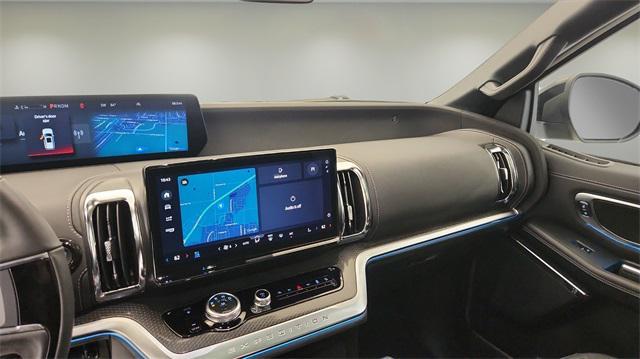 new 2025 Ford Expedition car, priced at $81,235