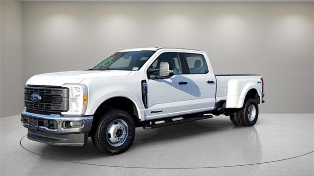 new 2024 Ford F-350 car, priced at $66,645