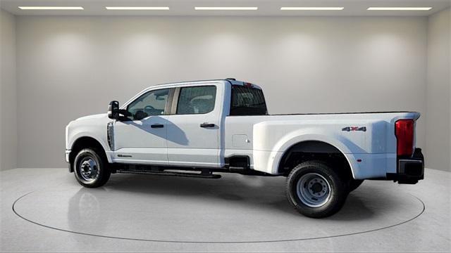 new 2024 Ford F-350 car, priced at $66,645