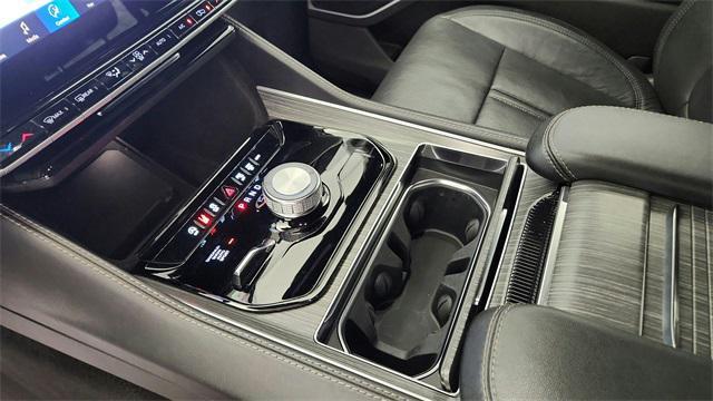 used 2024 Jeep Wagoneer car, priced at $44,989