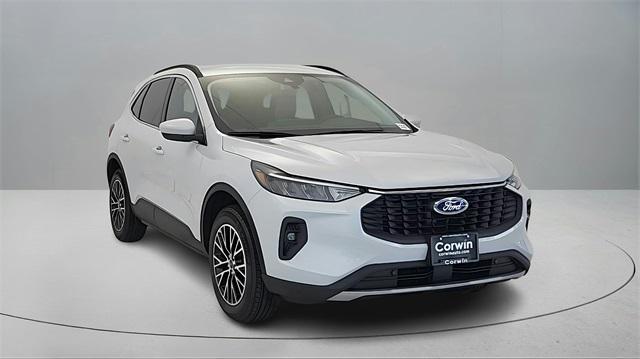 new 2026 Ford Escape PHEV car, priced at $35,390