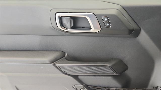 new 2025 Ford Bronco car, priced at $46,895