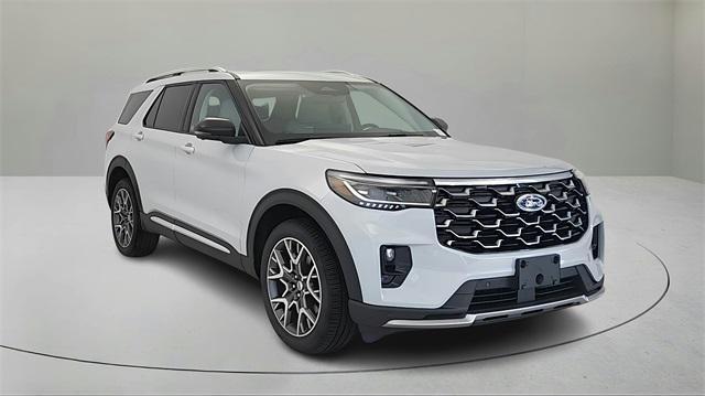 new 2025 Ford Explorer car, priced at $58,618