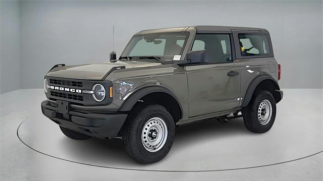 new 2025 Ford Bronco car, priced at $41,680