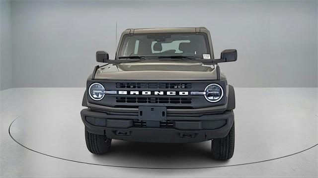 new 2025 Ford Bronco car, priced at $41,680
