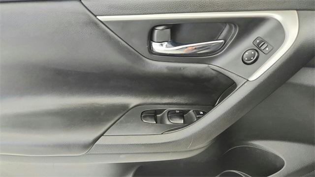 used 2018 Nissan Altima car, priced at $9,989