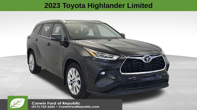 used 2023 Toyota Highlander car, priced at $38,587