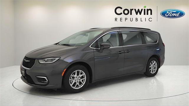 used 2022 Chrysler Pacifica car, priced at $23,290