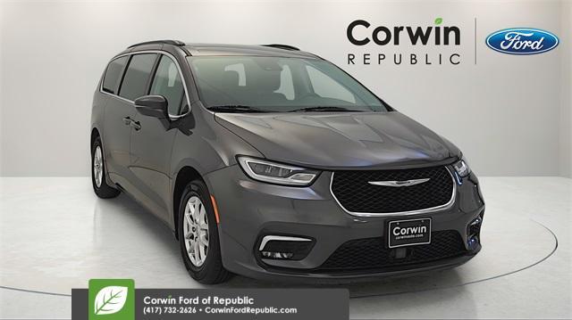 used 2022 Chrysler Pacifica car, priced at $22,850