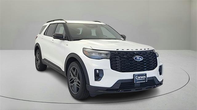 new 2025 Ford Explorer car, priced at $48,760
