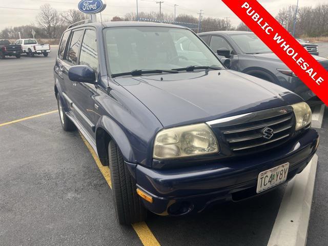 used 2003 Suzuki XL7 car, priced at $3,500