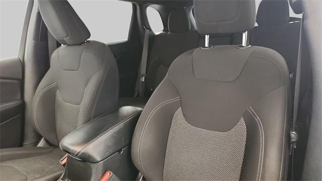 used 2019 Jeep Cherokee car, priced at $11,489