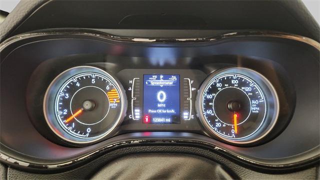 used 2019 Jeep Cherokee car, priced at $11,489