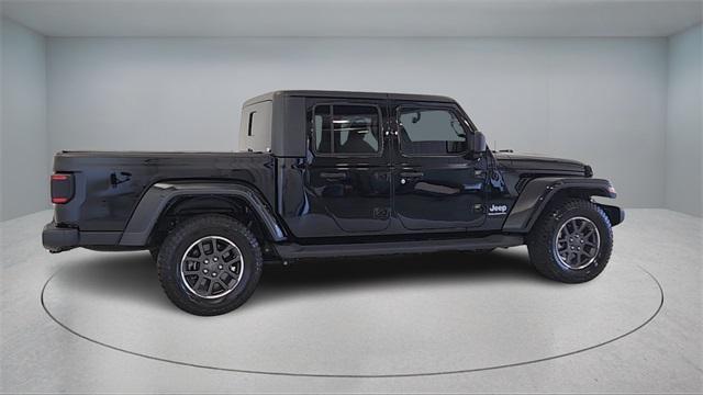 used 2023 Jeep Gladiator car, priced at $31,989