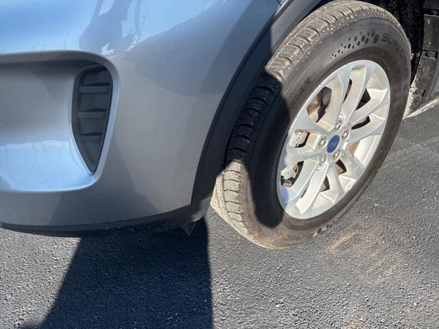 used 2022 Ford Escape car, priced at $19,389