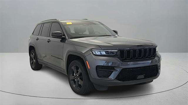 used 2023 Jeep Grand Cherokee car, priced at $31,989