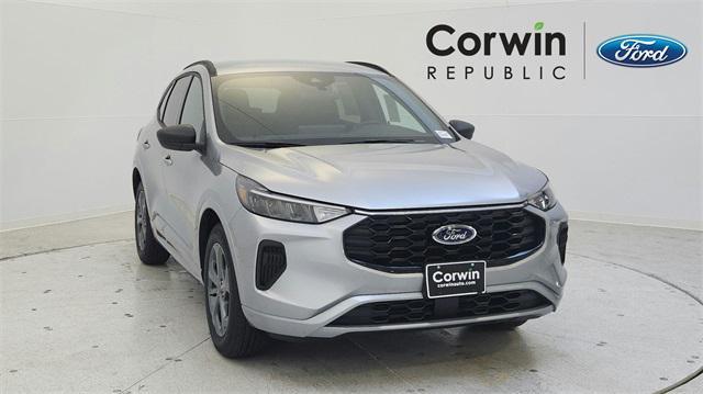 used 2024 Ford Escape car, priced at $25,989