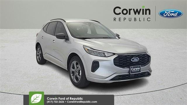 used 2024 Ford Escape car, priced at $25,317