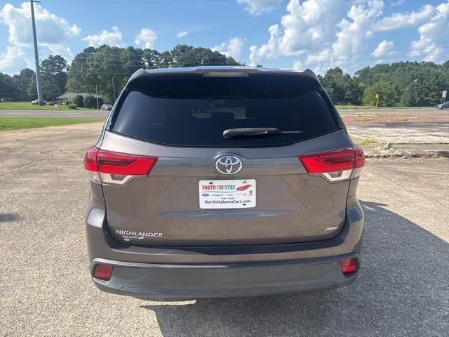 used 2017 Toyota Highlander car, priced at $22,831