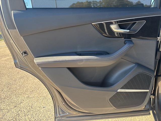 used 2025 Audi Q7 car, priced at $49,967