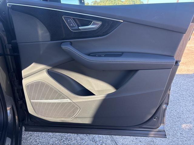 used 2025 Audi Q7 car, priced at $49,967