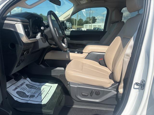 used 2024 Ford Expedition car, priced at $59,820