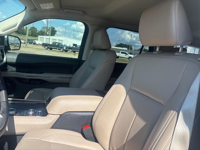 used 2024 Ford Expedition car, priced at $59,820