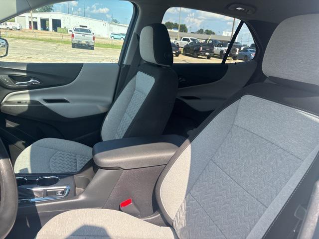 used 2022 Chevrolet Equinox car, priced at $21,153
