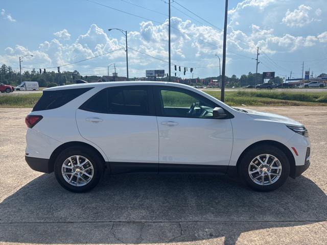 used 2022 Chevrolet Equinox car, priced at $21,153