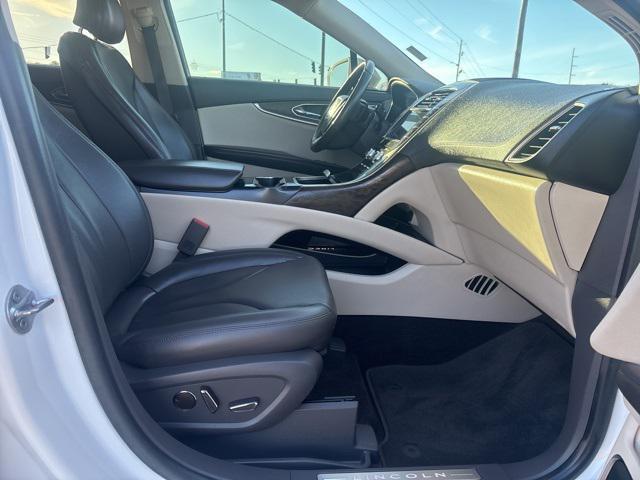 used 2019 Lincoln Nautilus car, priced at $23,935