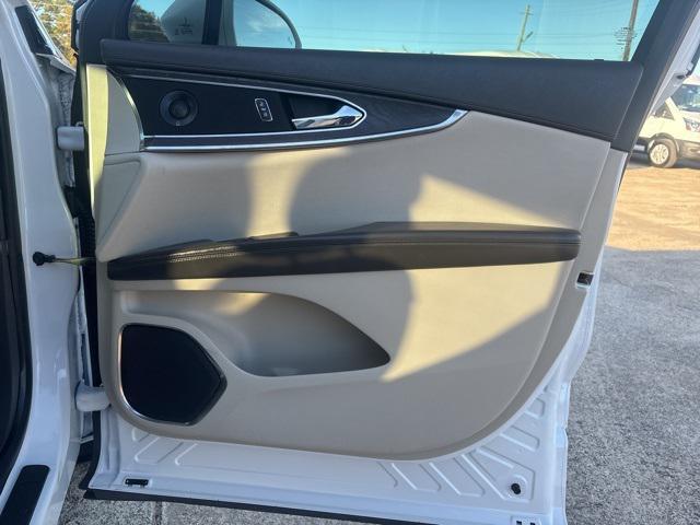 used 2019 Lincoln Nautilus car, priced at $23,935