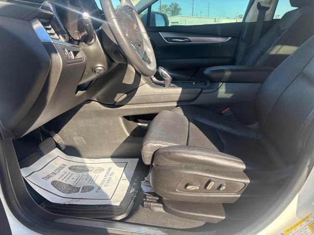 used 2017 Cadillac XT5 car, priced at $17,850