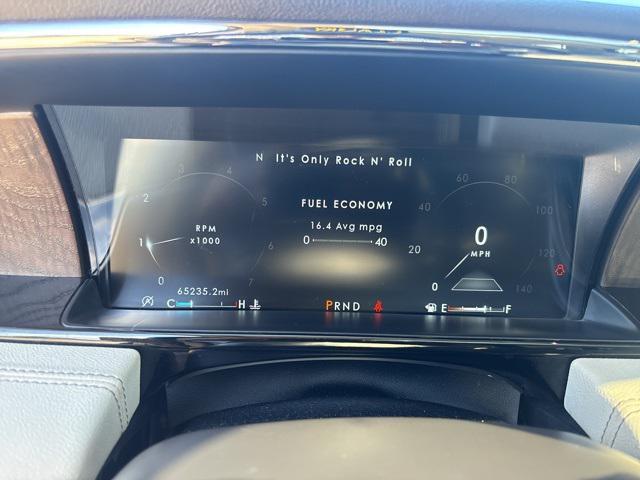 used 2019 Lincoln Navigator car, priced at $35,612