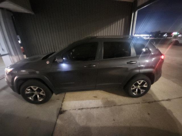 used 2016 Jeep Cherokee car, priced at $10,535