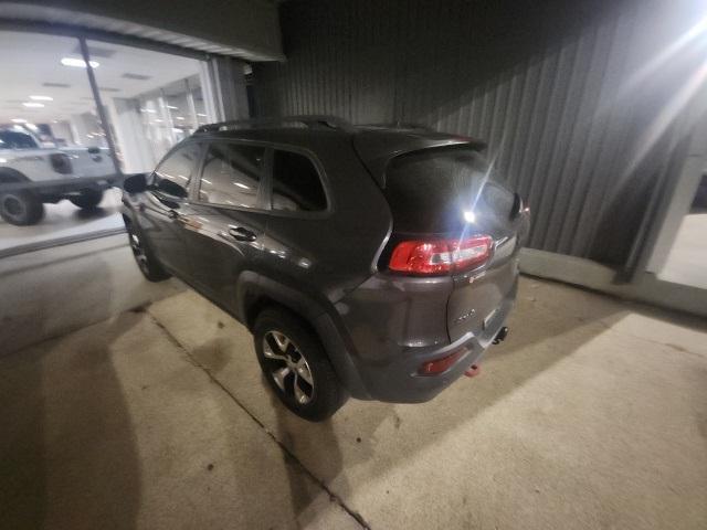 used 2016 Jeep Cherokee car, priced at $10,535