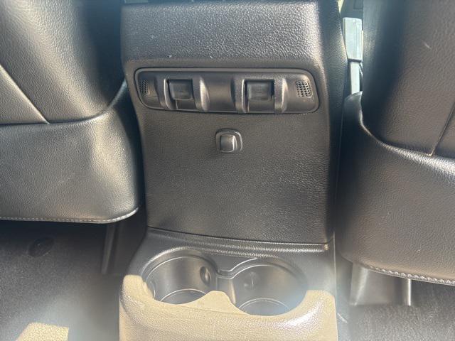 used 2015 Jeep Wrangler Unlimited car, priced at $19,397