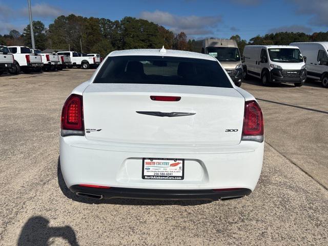 used 2022 Chrysler 300 car, priced at $23,368