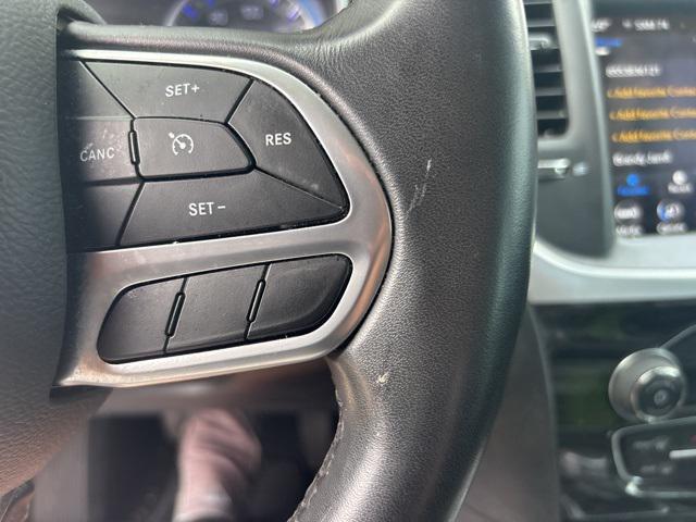 used 2022 Chrysler 300 car, priced at $26,184