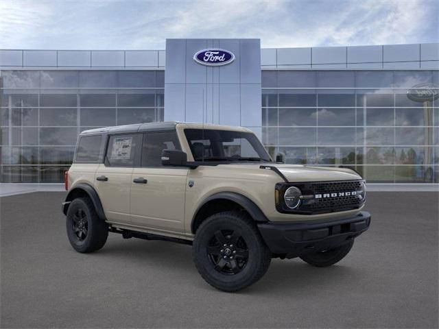 new 2025 Ford Bronco car, priced at $39,354