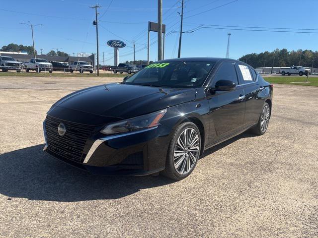 used 2023 Nissan Altima car, priced at $22,110