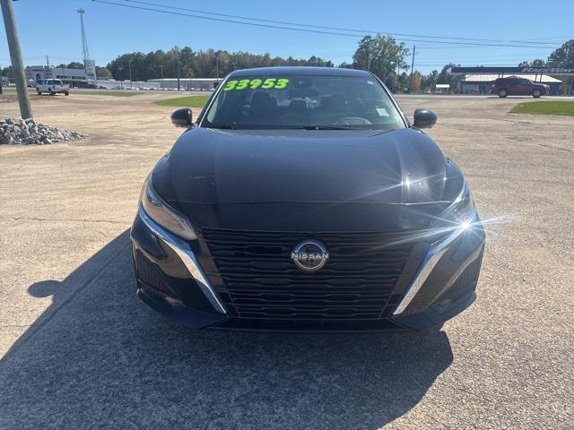 used 2023 Nissan Altima car, priced at $22,110