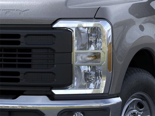 new 2025 Ford F-250 car, priced at $53,211