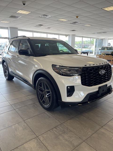 new 2025 Ford Explorer car, priced at $43,813