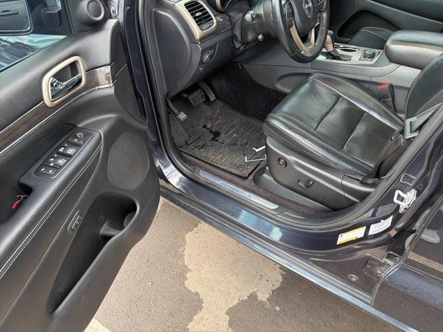 used 2016 Jeep Grand Cherokee car, priced at $13,998