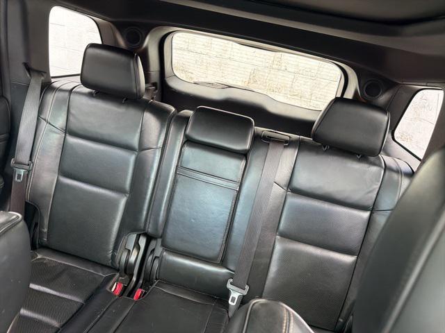 used 2016 Jeep Grand Cherokee car, priced at $13,998