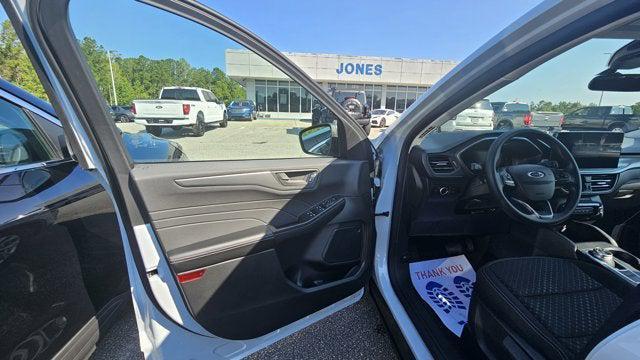 new 2025 Ford Escape car, priced at $34,095